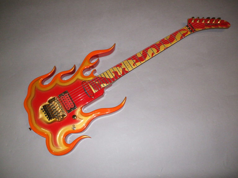 Flame 2009 Performance Guitar